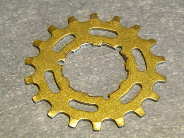 SHIMANO DURA-ACE #7200 ORO 18t FREE-HUB Cassette cog NOS! BB25 0101 - 7/22/21 RK03