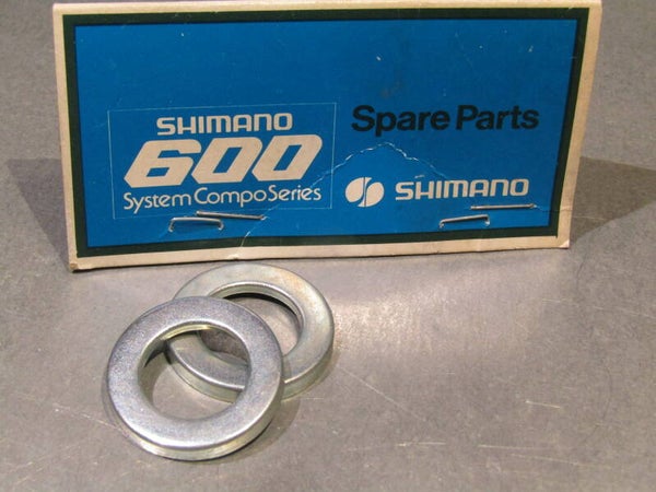 .SHIMANO 600 Rear Hub STEEL Dust caps 2X NOS! BXC00G25