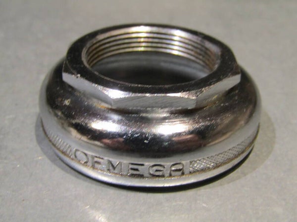 OFMEGA Chrome Steel Headset Adjustable Bearing race ITALIAN Thread NOS! BXC00G21