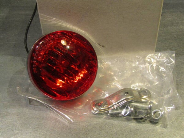 UNION Rear tail light ( DYNO TYPE ) with mounting bracket NOS! BXC00N30 03 - 4/29/20 RK13