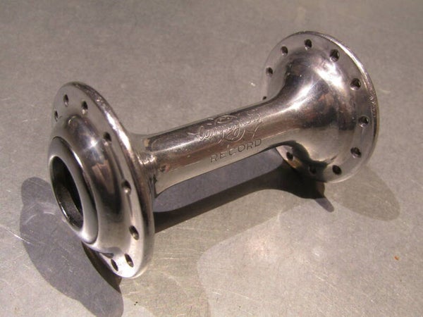 CAMPAGNOLO NUOVO RECORD 24o Hub shell New! BXC00A31