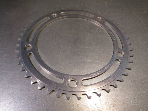 .SUGINO SUPER MIGHTY 46t 1/8 TRACK ( PISTE ) Chain wheel BCD 151mm NOS! BX68