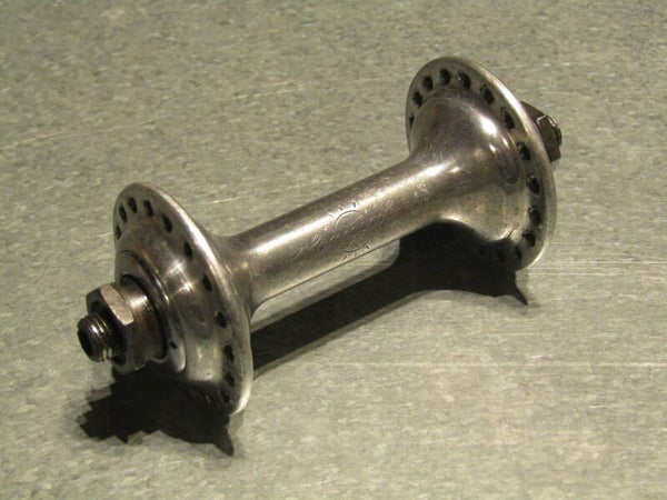 ..CAMPAGNOLO NUOVO RECORD ( NO RECORD ) 36o front hub 2nd hand BX38 6363 RK01
