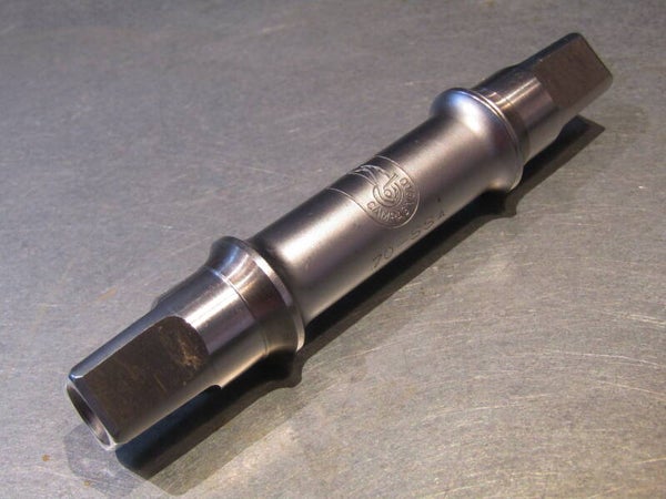 ..CAMPAGNOLO C RECORD ERA ITALIAN BB Spindle 70-SSA1/ 111mm NOS! BX23A 709 - 6/1/20 RK10