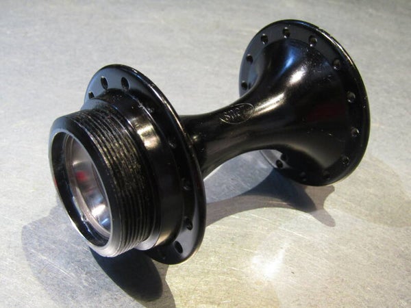 ..ZEUS 2000 28o FRENCH Thread rear hub NOS! BX23A 708 - 6/1/20 RK10
