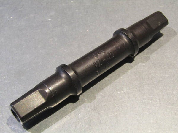 *SUGINO MAXY Type Bottom Bracket spindle 115mm ( 3NN-B CR-MO I-1 NOS! BXC00J04 8889 - 2/22/19