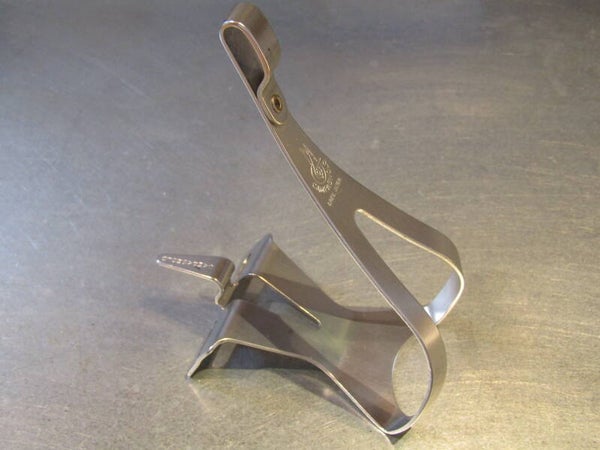 ..CAMPAGNOLO SUPER RECORD MEDIUM ALLOY TOE-CLIP NOS! BX77A 306 - 6/13/20 01 -