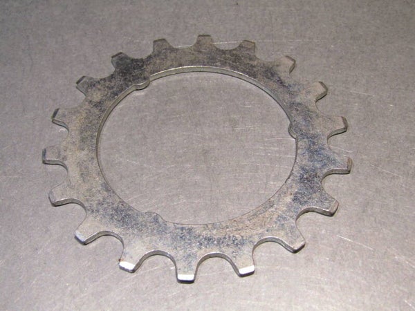 ..MAILLARD 18t ( MA ) FREEWHEEL Cog NOS! BX48a2 - 2/25/19