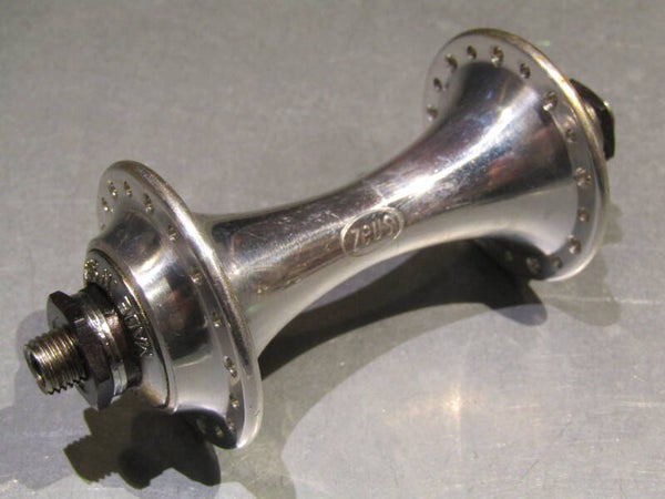 ZEUS CRITERIUM 36o Front Hub with no quick release NOS! BXC00J16 3333 04/20/24