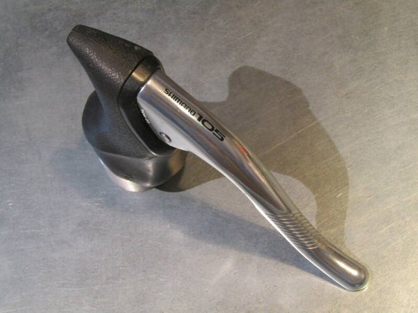 SHIMANO 105 LEFT SIDE NON AERO Brake lever with DURA-ACE HOOD 2nd hand BX20A3 05 - 7/9/20 RK01
