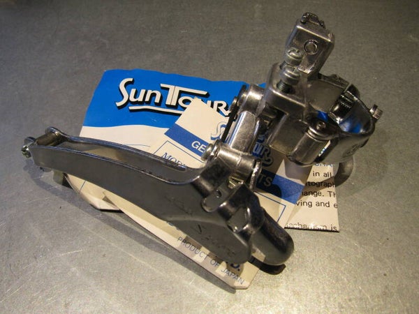 *SUNTOUR SPIRT CLAMP-ON 28.6 front derailleur with Housing stop NOS! NIP! BXC00K31 01 - 3/24/19