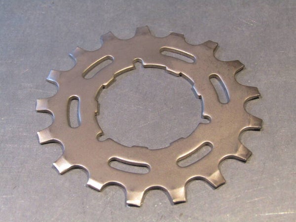 SHIMANO 600EX 17t uniglide Cassette Cog NOS! BXC00L10 02 - 3/29/19 RK11