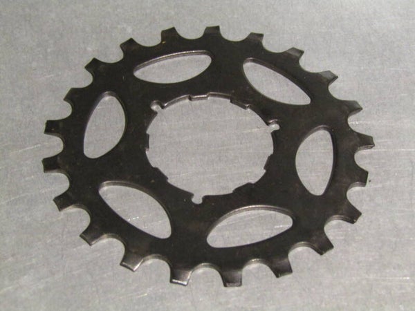 SHIMANO EARLY 600 ( BLACK ) 21t UNIGLIDE CASSETTE COG NOS! BXC00L33 02 - 4/6/19