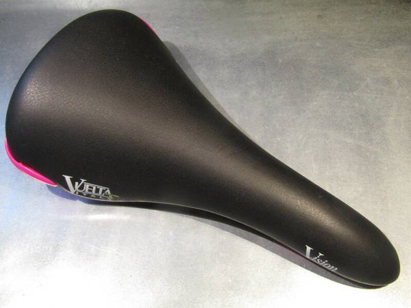 ..BASSANO VISION Leather cover saddle NOS! TUB001A - 9/8/20 RK02
