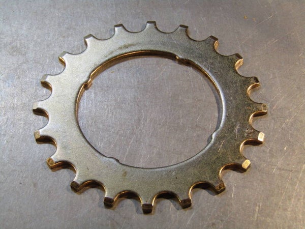 SUNTOUR WINNER 20t ORO ( 4 spline ) freewheel cog LAST Position NOS! BB32E 02 - 6/9/19