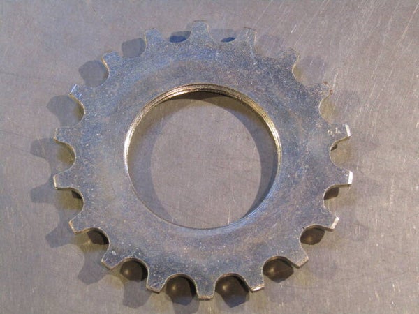 MAILLARD COMPACT 18t 1st position Threaded freewheel cog NOS! BB26G 02 - 5/11/19*