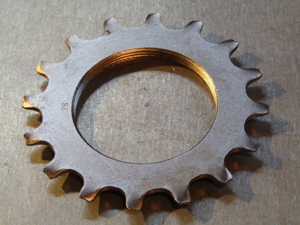 SHIMANO DURA ACE 7401/7402 ERA 16t / 7 SPEED Threaded freewheel cog NOS! BB31E 04 - 6/6/19*