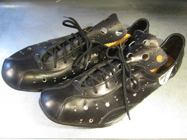 ..RIVAT ALL LEATHER cycling shoes  size 40 NOS! BX32 4441 - 12/10/20 RK12