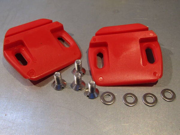 BICYCLE Shoe cleats UNKNOWN bolt holes C/C 43mm NOS! BB33D 09 - 6/15/19