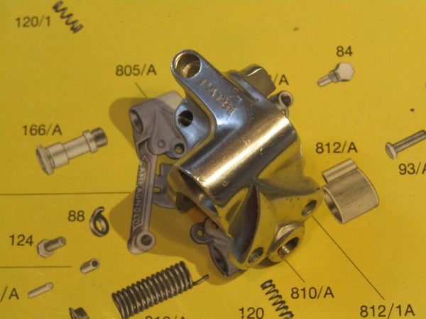 CAMPAGNOLO NUOVO RECORD ( #805/A ) PATENT 81 Rear derailleur upper knuckle NOS! Beta03 D8-001-06 25/2/21