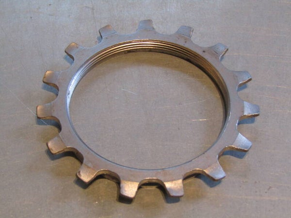 SHIMANO 15t VINTAGE 70's Middle threaded freewheel cog NOS! BXC00E15 09 - 8/3/19 RK07