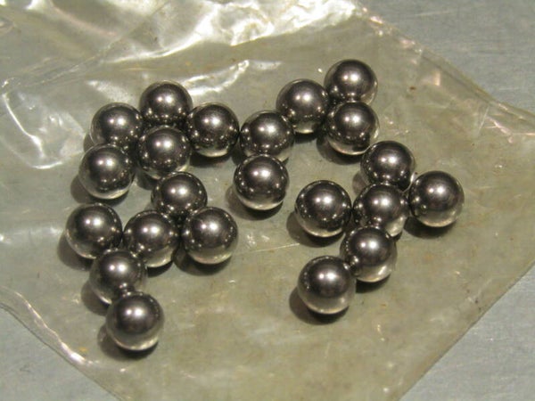 GRADE #25 Chromium 1/4 INCH LOOSE Ball bearings 22X NOS! Beta01 D10-001-04 18/3/21