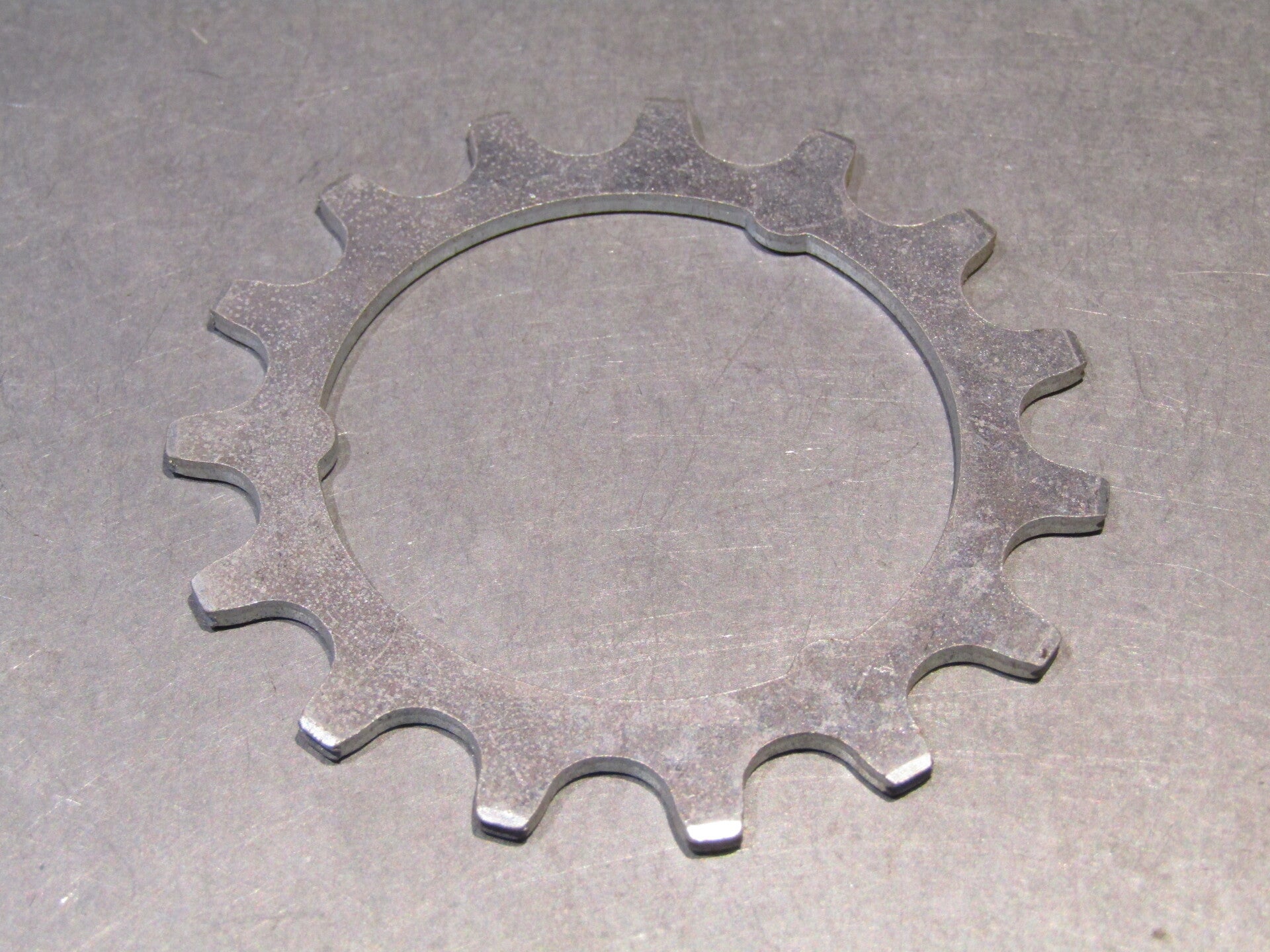 *MAILLARD 15t ( MB ) FREEWHEEL Cog NOS! BXC00J7A 01 - 3/26/19