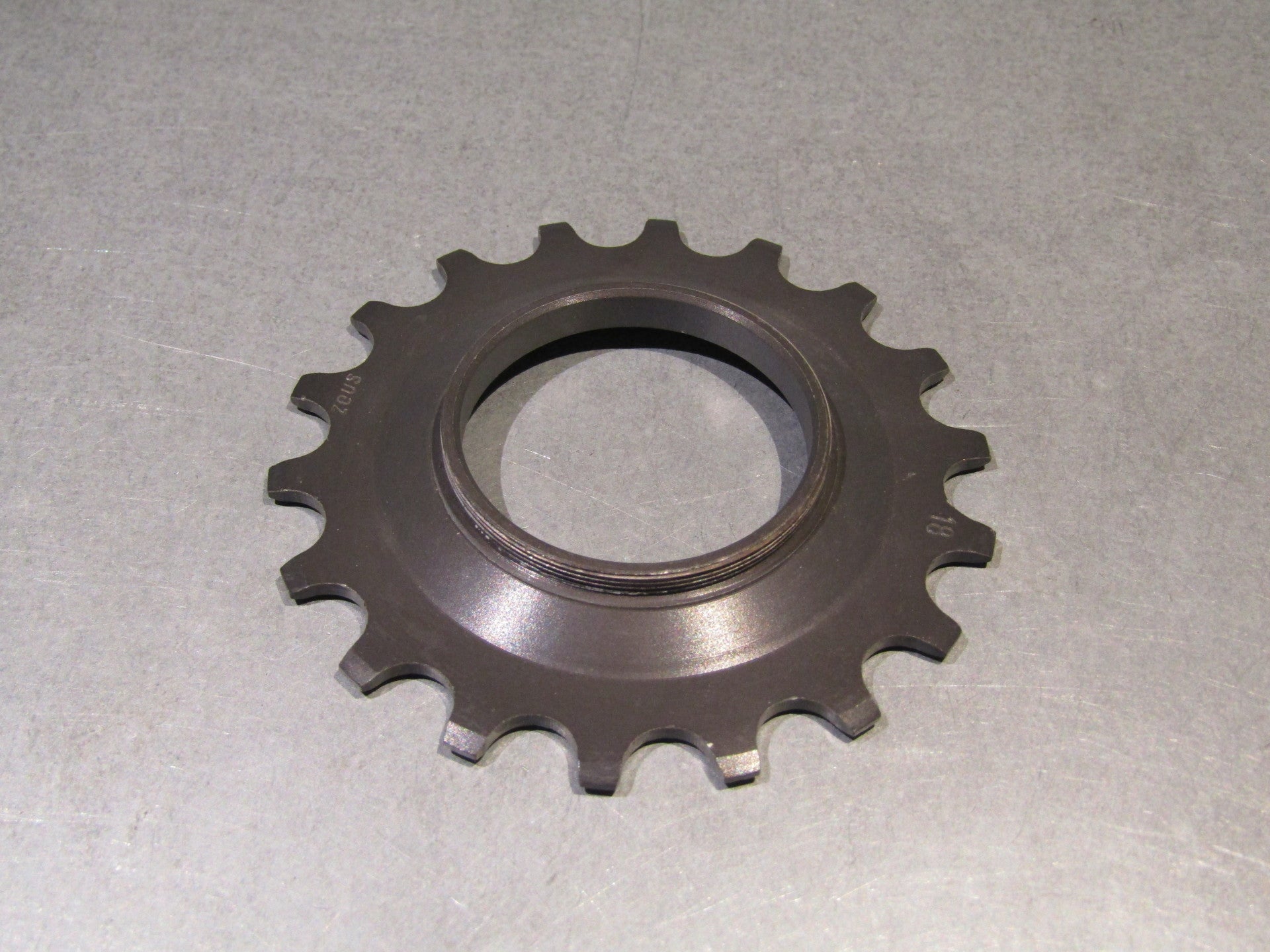 ZEUS 2000 Hard Anodize 18t ALLOY DUPLEX Receiver Cog NOS! BXC00D01 9990 06/29/24