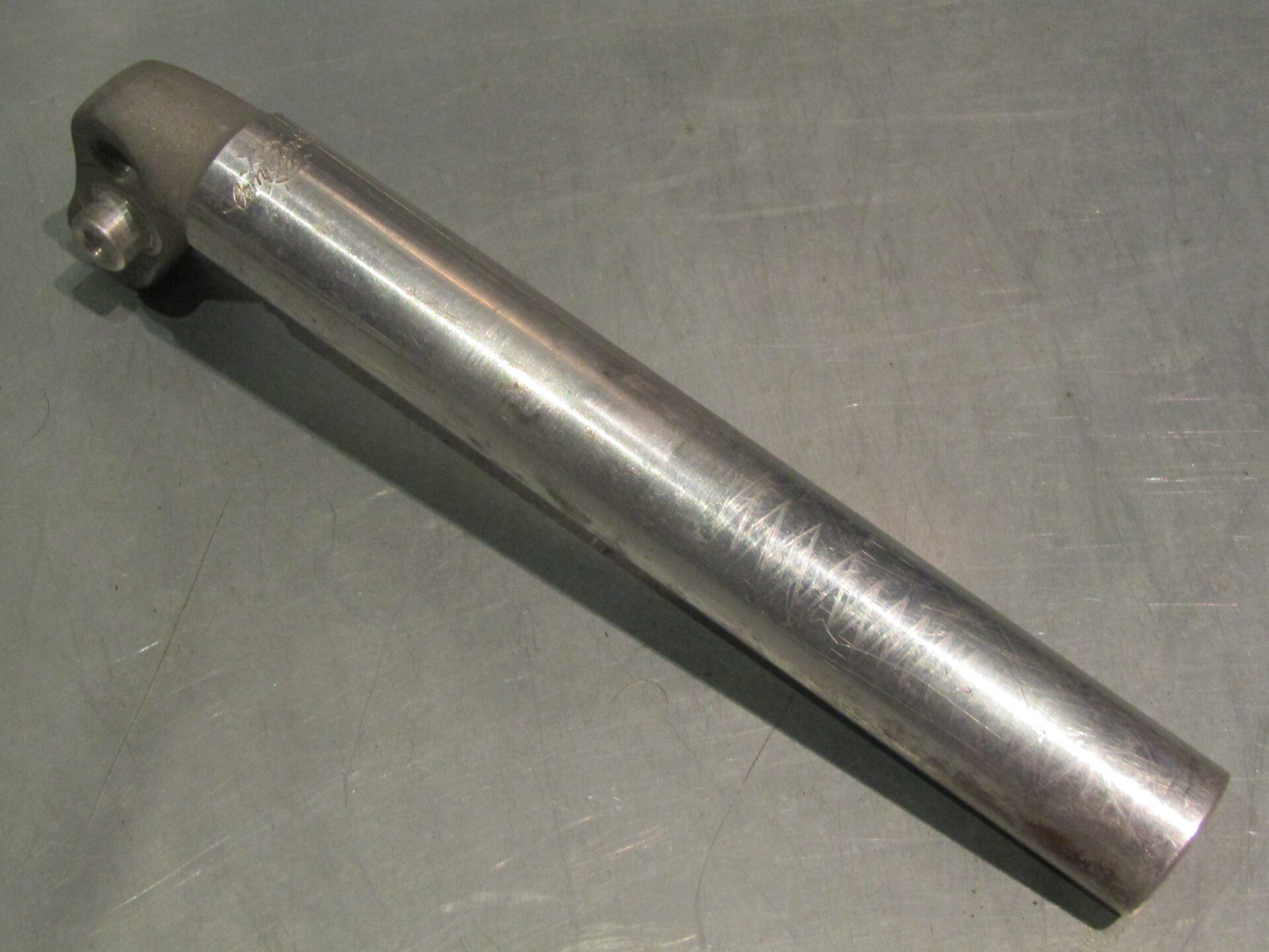 CAMPAGNOLO NUOVO RECORD/GRAN SPORT Vintage 70's 26.6 / 200mm Seat post with no hardware, 2ns hand and will show some zig-zag marks but will be a great user BX76A3 0000 RK13 07/25/25