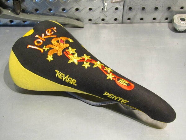 ..GIPIEMME JOKER KEVLAR PENTA EMBROIDERED Saddle 315gms NOS!   BX79 0001 RK01