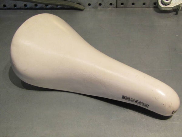 BERNARD HINAULT TURBO Saddle WHITE 2nd hand BB34 2222 RK05