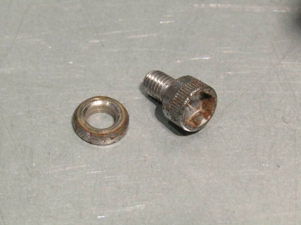 SHIMANO EARLY 600 Front Derailleur cable clamping hardware 2nd hand 0000
