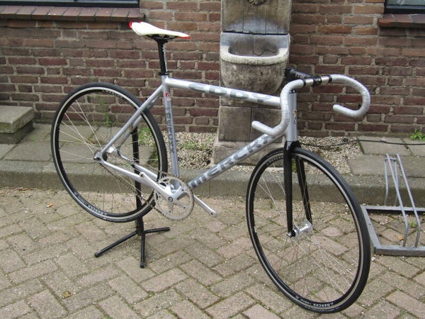 EDDY MERCKX 52cm ALLOY TRACK BIKE WITH CARBON FORK 2nd hand BIKE005