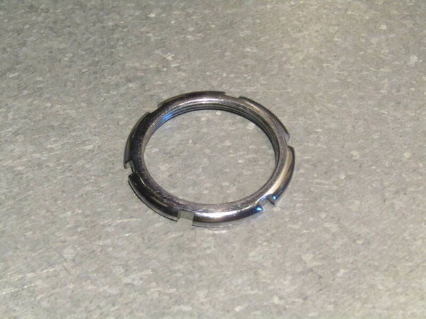 SUGINO Vintage 70's/80's SUPER MIGHTY ENGLISH Thread 1.37 X 24T BB Lock ring NOS! TL07 B01-C06-02