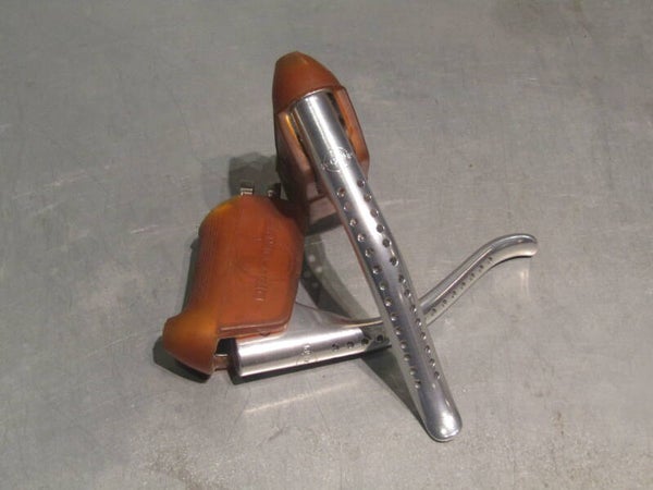 DIA COMPE TYPE 500 G Vintage 70's Drilled NON AERO Brake levers NOS! Condition will be EXCELLENT Gum hoods are PERFECT! BB23B 9990 10/26/23 RK02