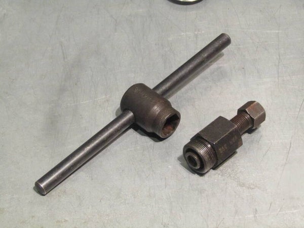 VAR Vintage 70's/80's 22mm Crank Bolt / Crank Arm Removal tool set with Campagnolo NR/SR ERA dust cap hex head removal tool 2nd hand BXC00B22 5551 RK08 3//21/24