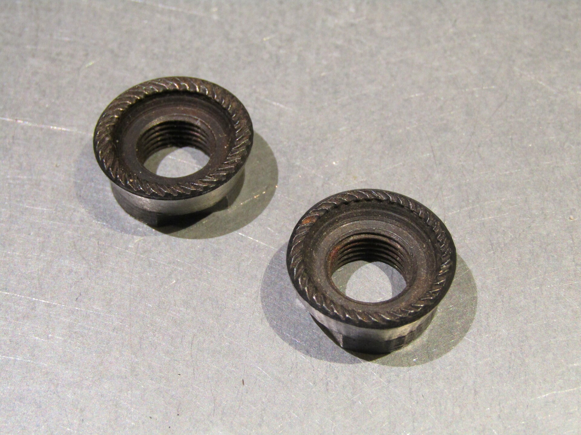 CAMPAGNOLO NUOVO RECORD Rear hub LOCK NUTS Date code ( 67 ) NOS! BXC00H10 - 6/2/19