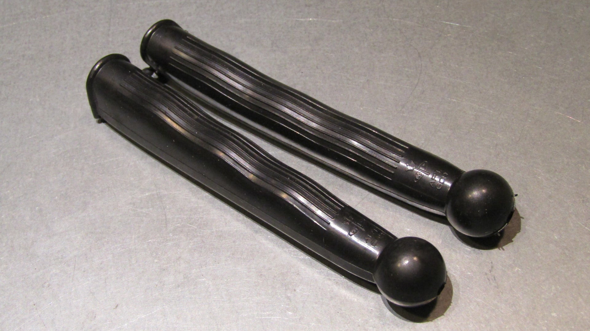 REG TYPE vintage 70's Brake Lever covers BLACK NOS! BXC00L26 02 - 4/5/19