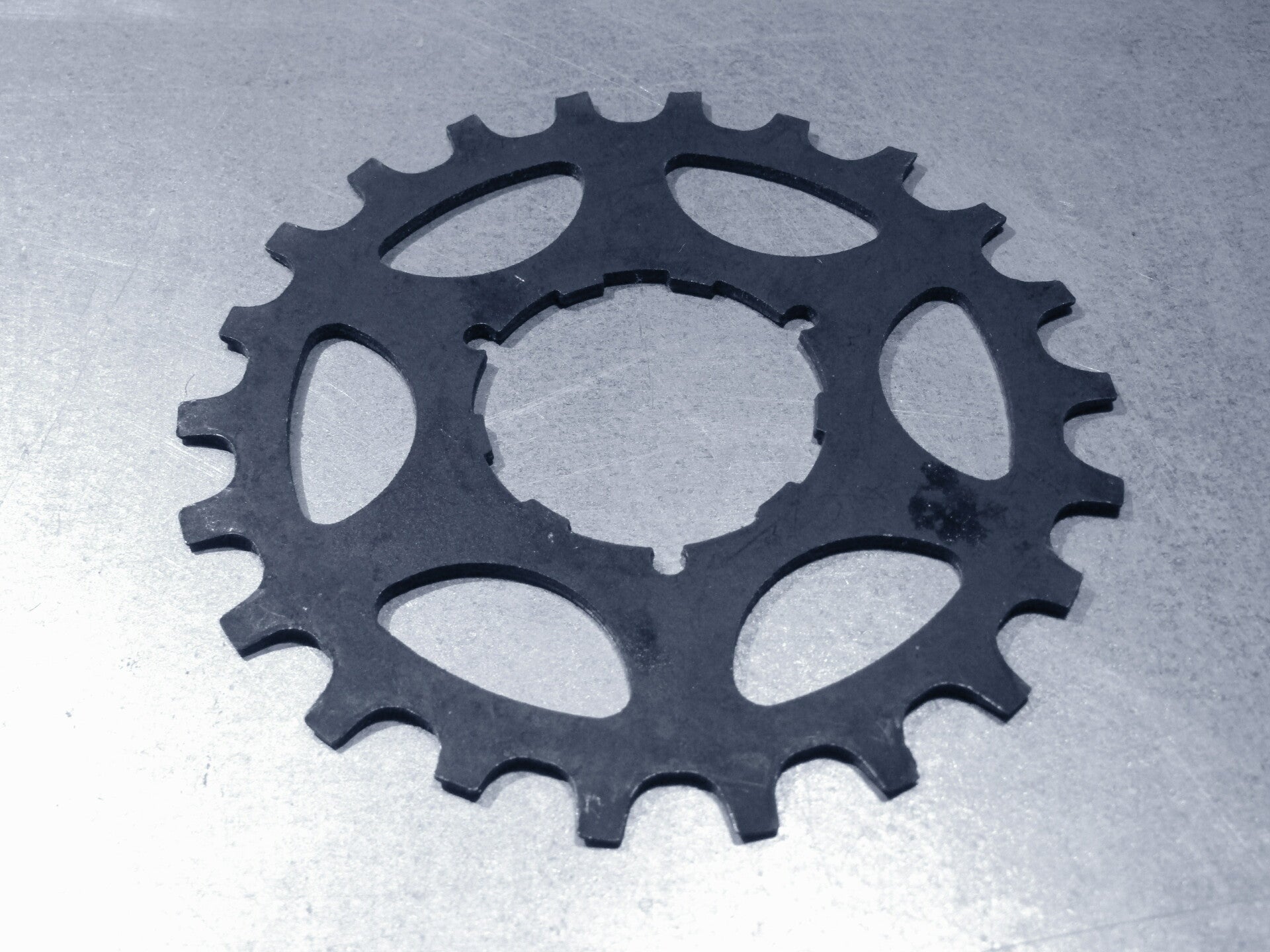 SHIMANO EARLY 600 FREE-HUB UNIGLIDE Cassette cog NOS! BXC00B29 8080 - 6/11/21 RK09