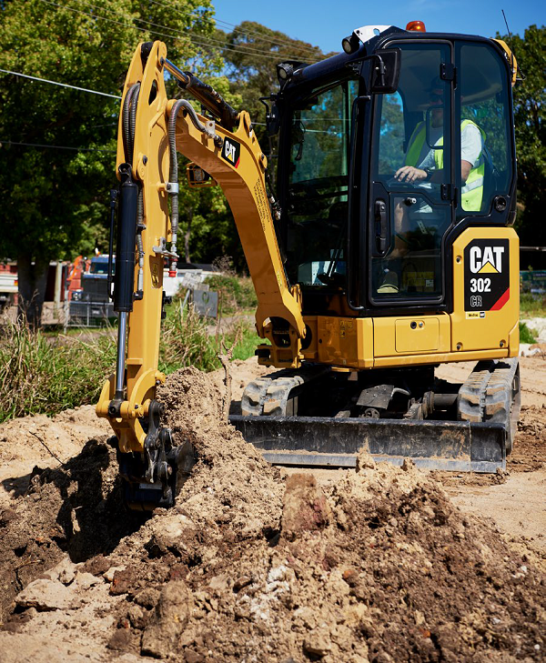 Mini Digger and driver hire Tiverton