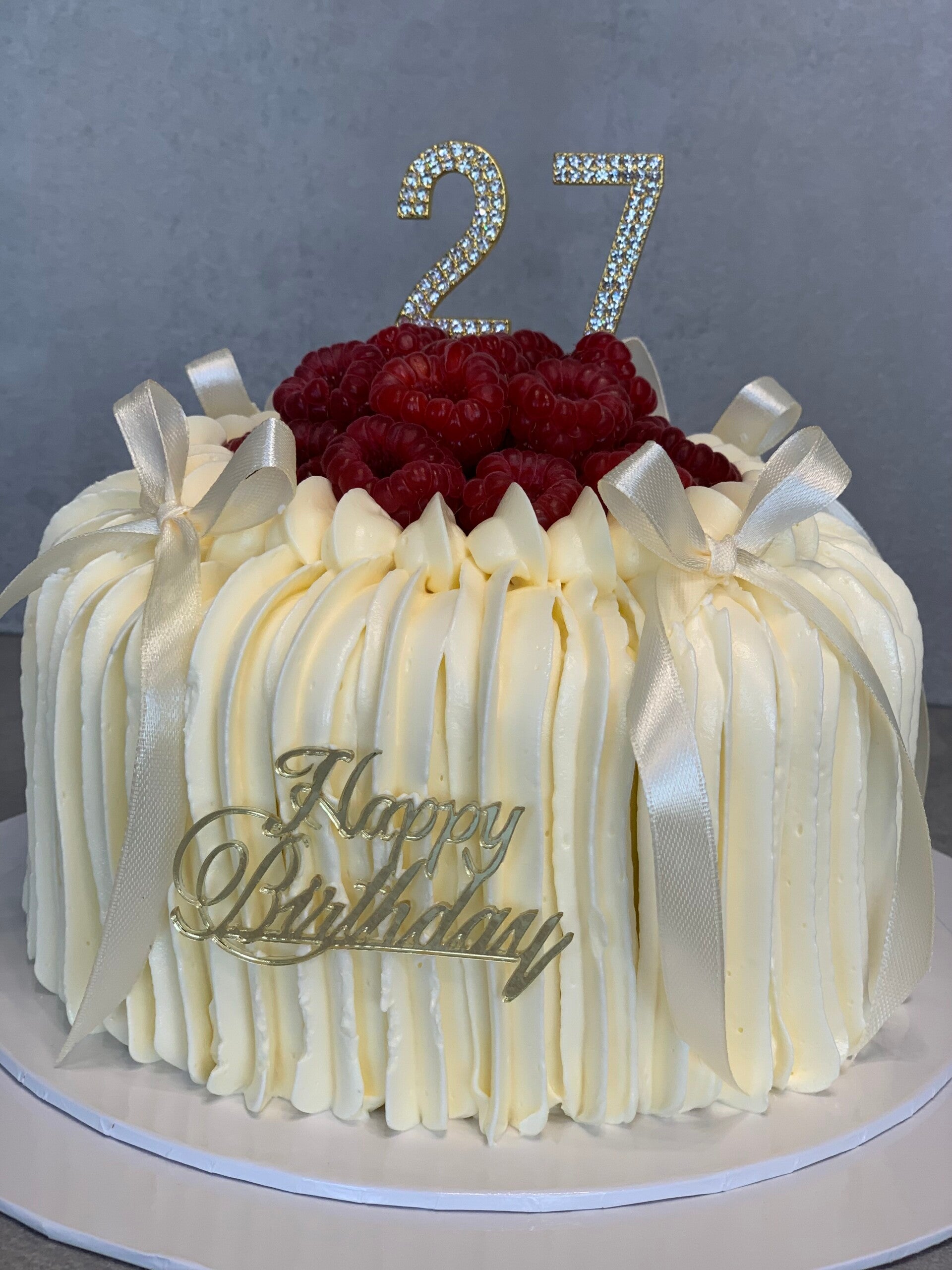 Buttercreme Drip Torte