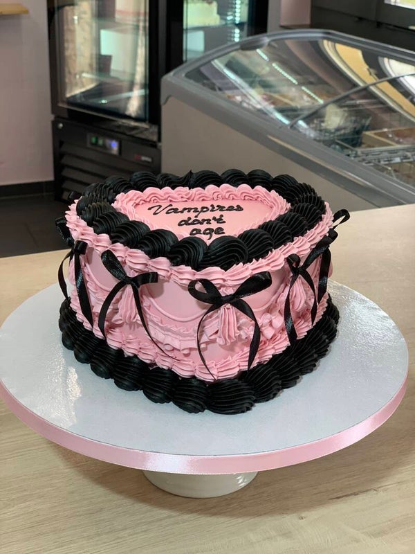 Vintage Cake Lux