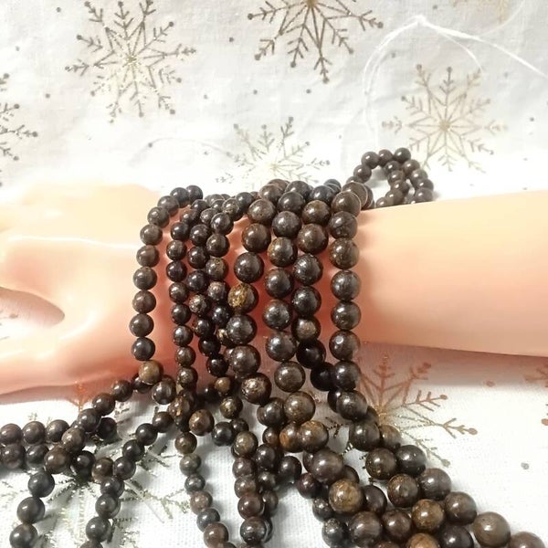 Bronzite perles sur fil