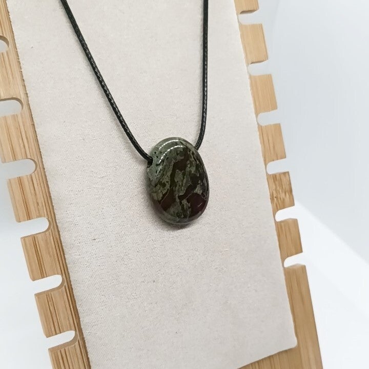 Pendentif Jaspe Sang de Dragon - Pierres Percées