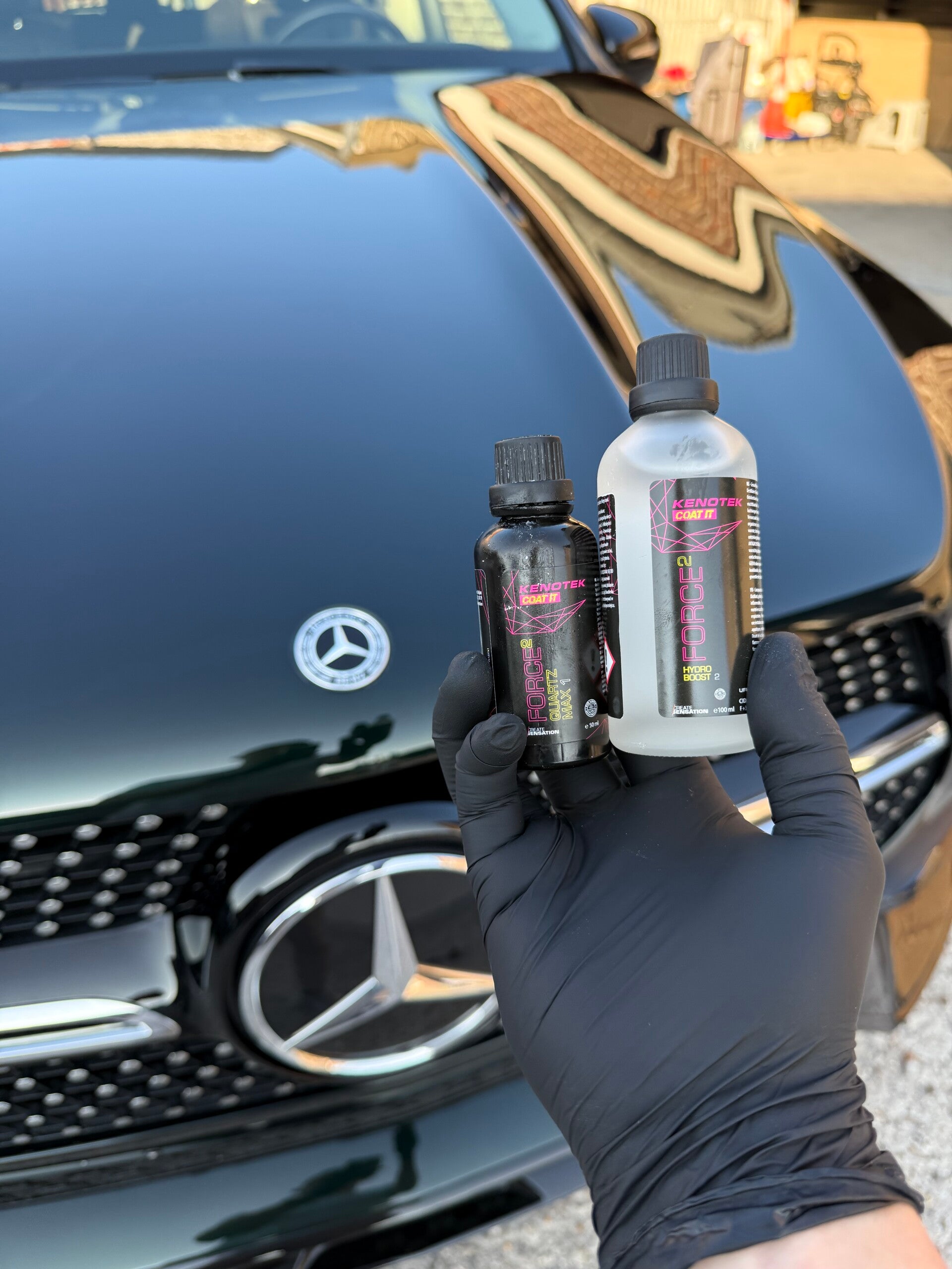 smaragd groene mercedes GLE gepolijst en beschermd met een keramische coating