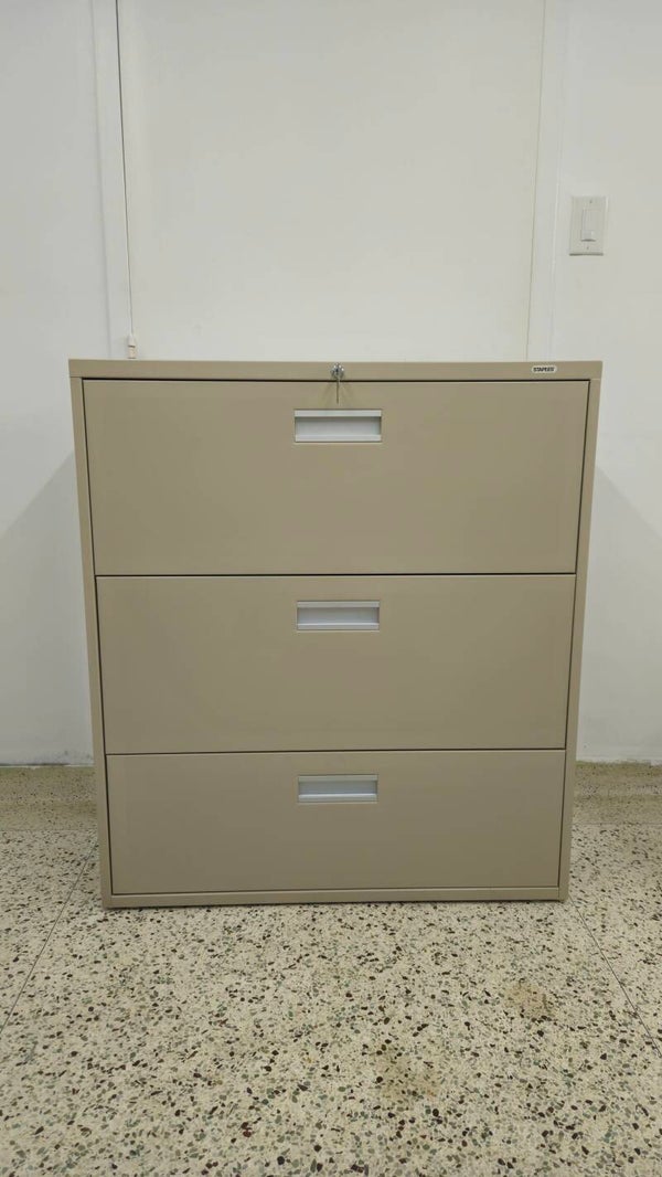 Staples Lateral 3-Drawer File Cabinet Lock and Key Included 🔑