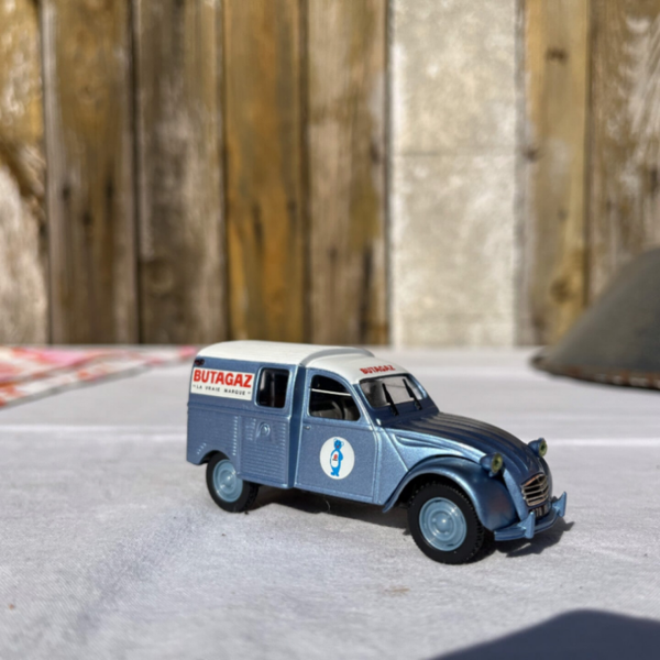 2 CV DE COLLECTION AZU FOURGONETTE 1964 BUTAGAZ