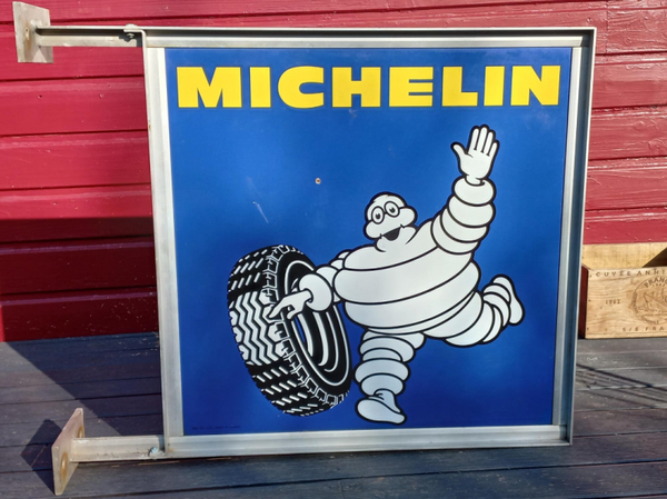 ENSEIGNE PUBLICITAIRE METALLIQUE MICHELIN