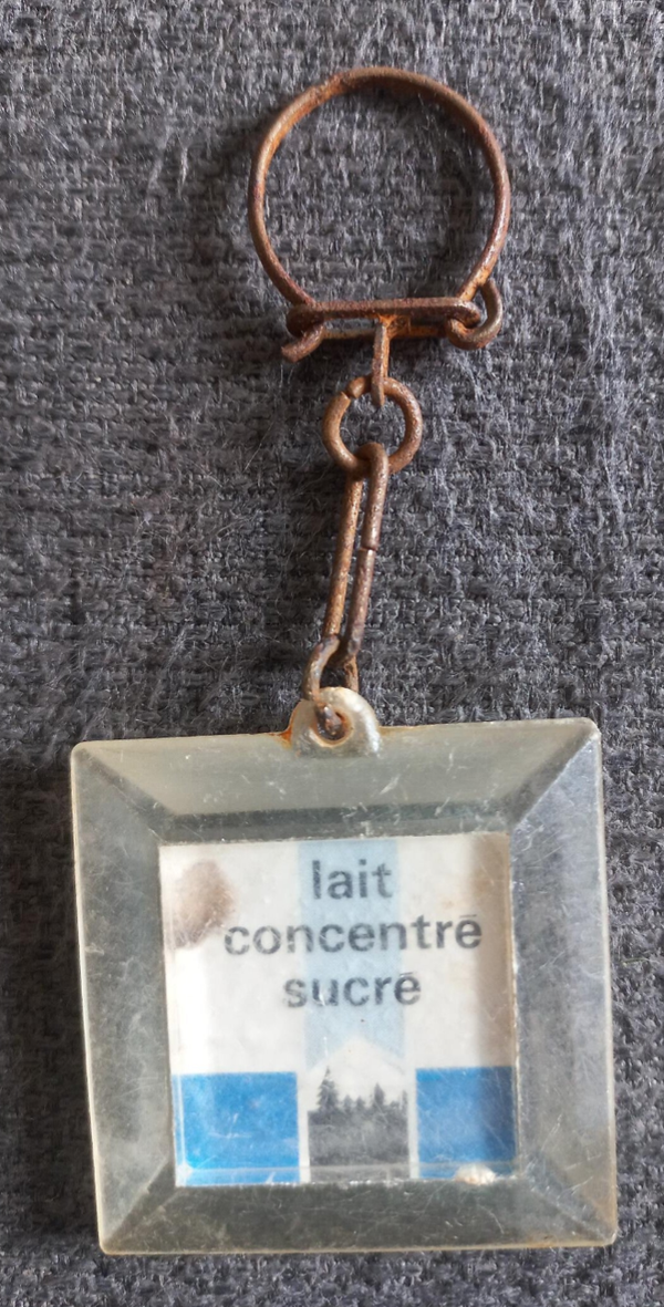 ANCIEN PORTE CLE MONT BLANC