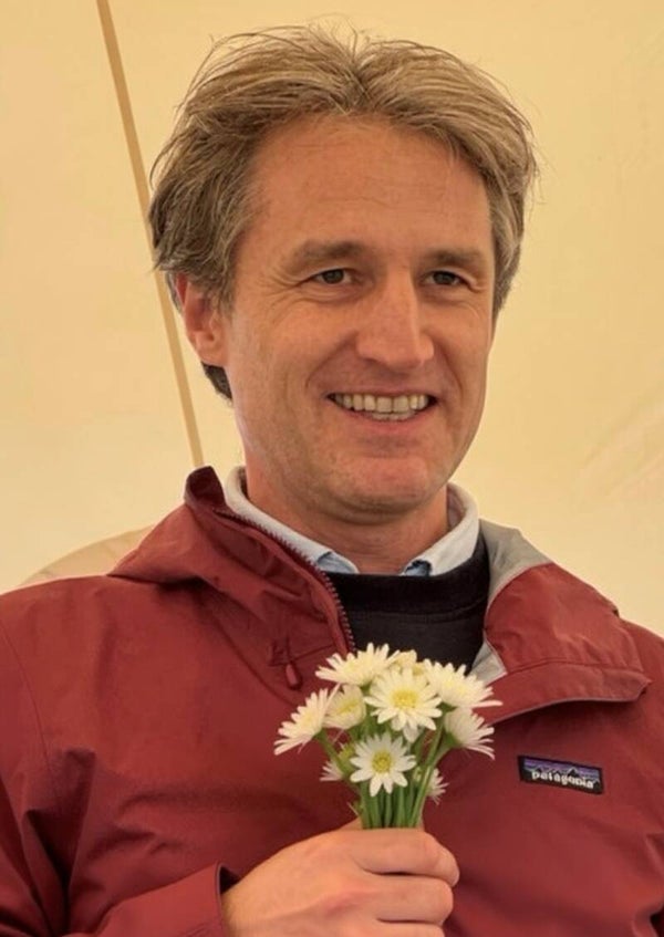 Boeket 3, met de glimlach aan huis geleverd door onze voorzitter